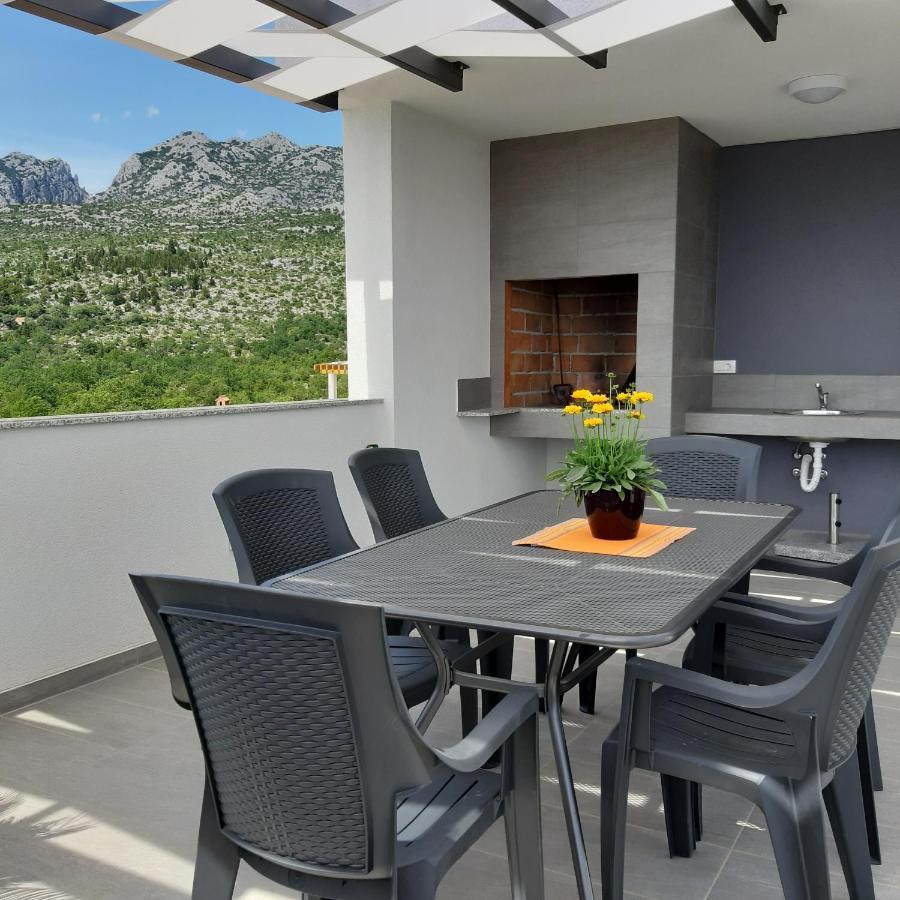 Villa Silver Стариград-Пакленица Екстериор снимка