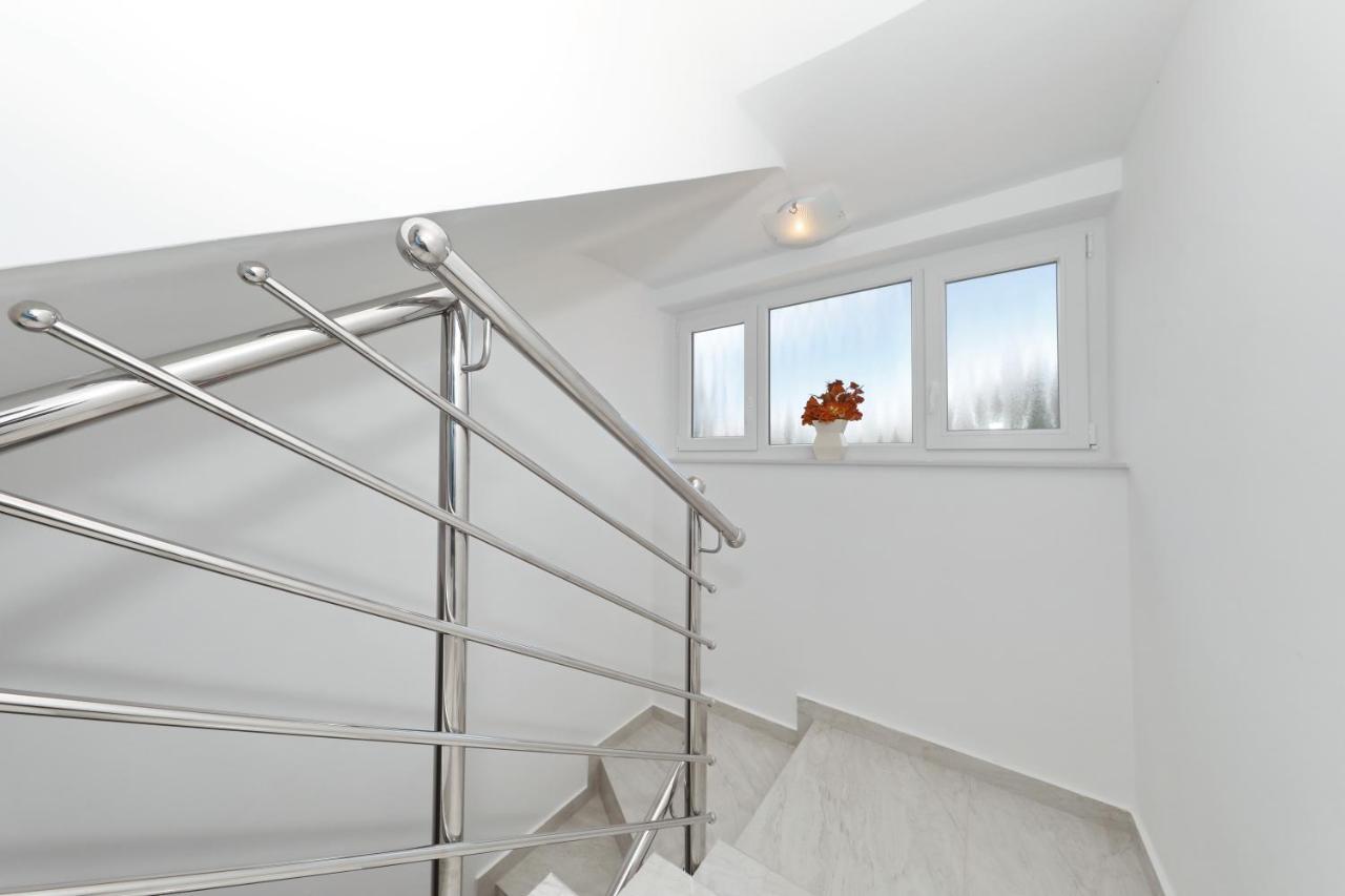 Villa Silver Стариград-Пакленица Екстериор снимка